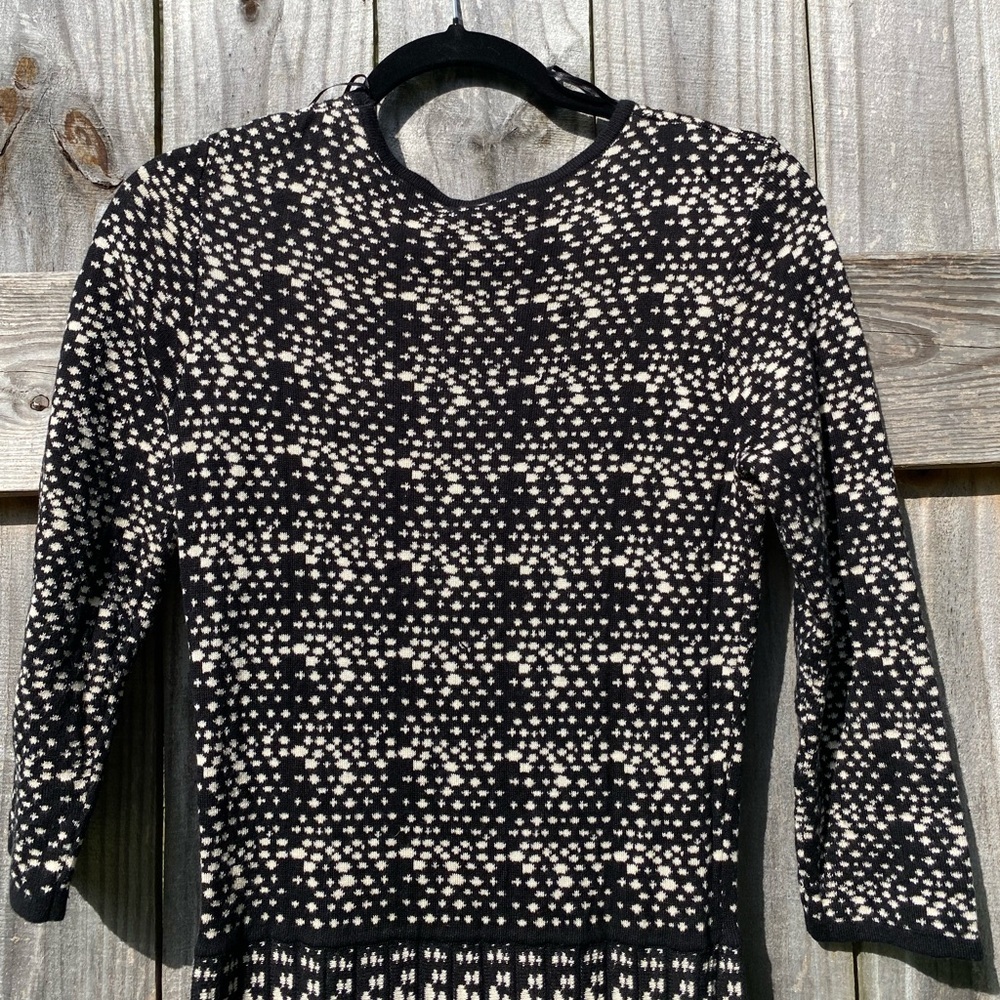 TAYLOR Black and Cream Patterned sweater Dress -Size S - Picture 4 of 6